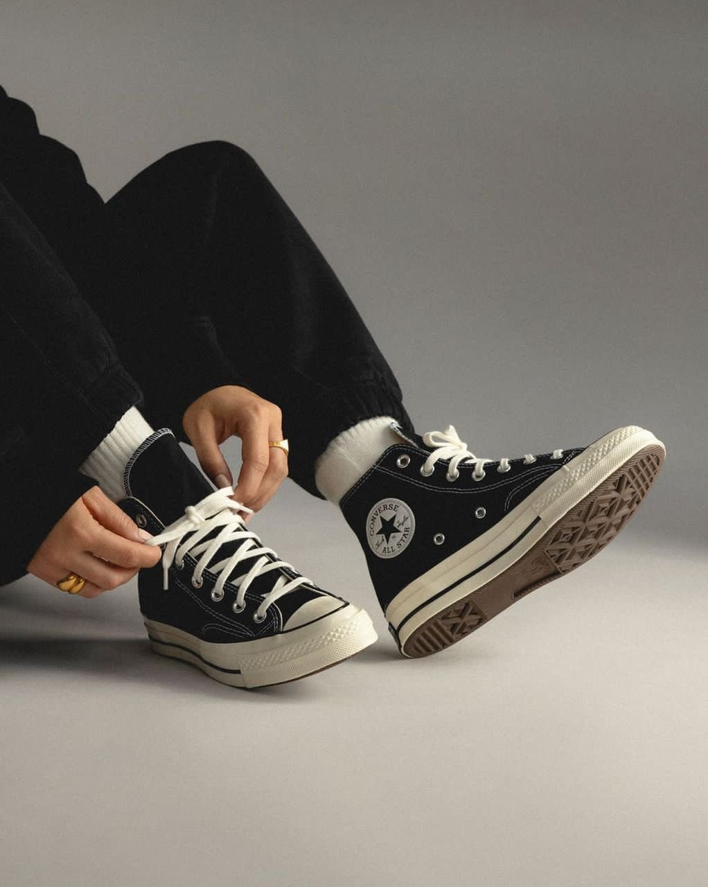 CONVERSE